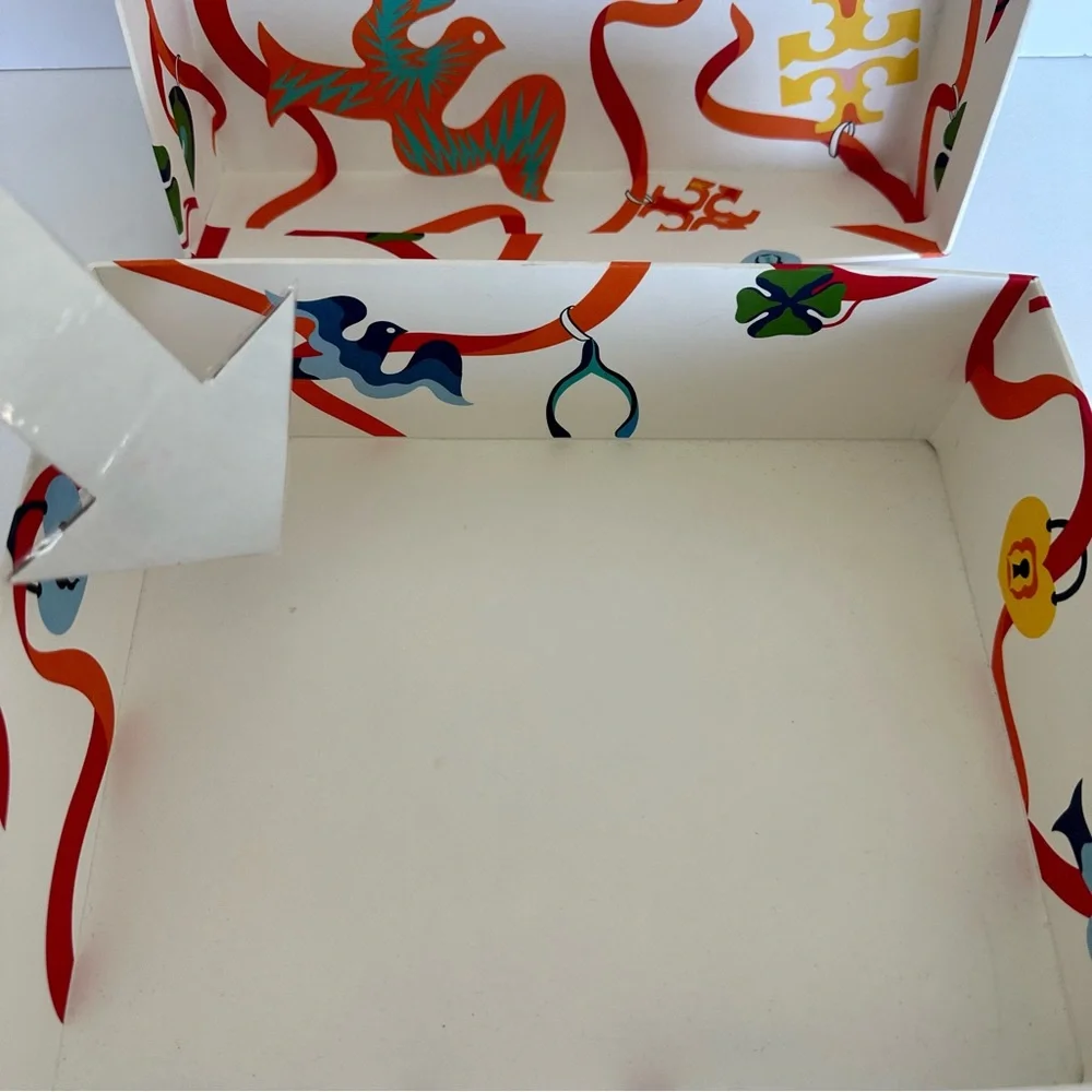 Tory Burch Decorative Sturdy Colorful Gift Box Storage Box Collectible Package